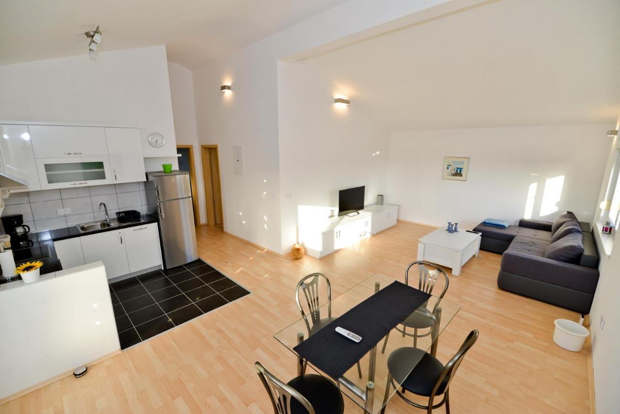 Apartmani Vidikovac Dokoza Zadar Exterior photo