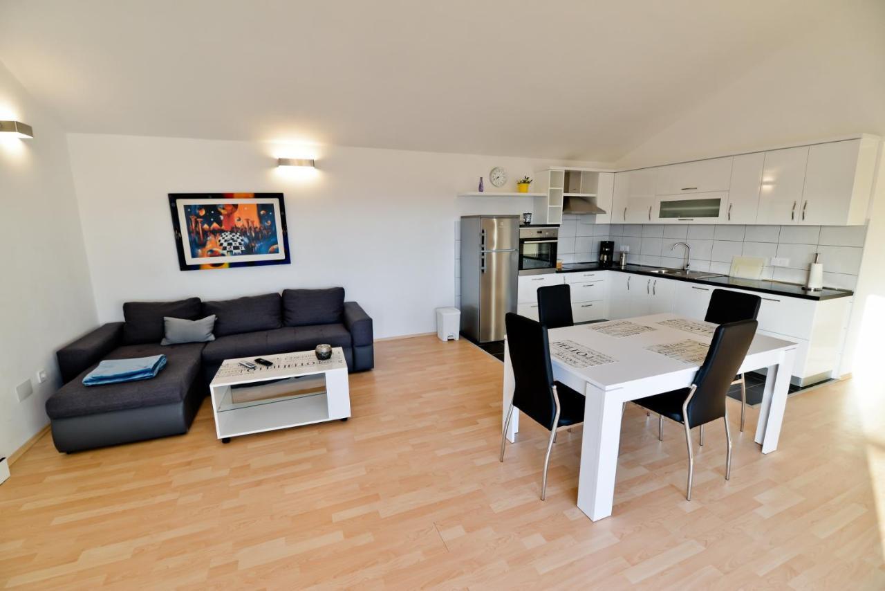Apartmani Vidikovac Dokoza Zadar Exterior photo