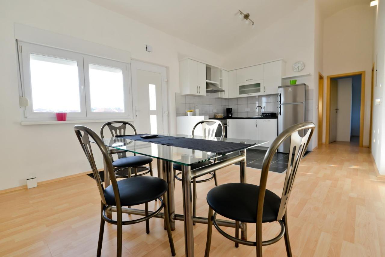 Apartmani Vidikovac Dokoza Zadar Exterior photo